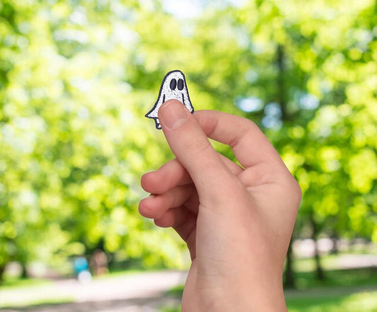 Little ghost Embroidered Patch -10721 - embroidered patch