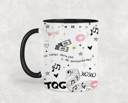 Se Pasa Rico Soltera - mugs