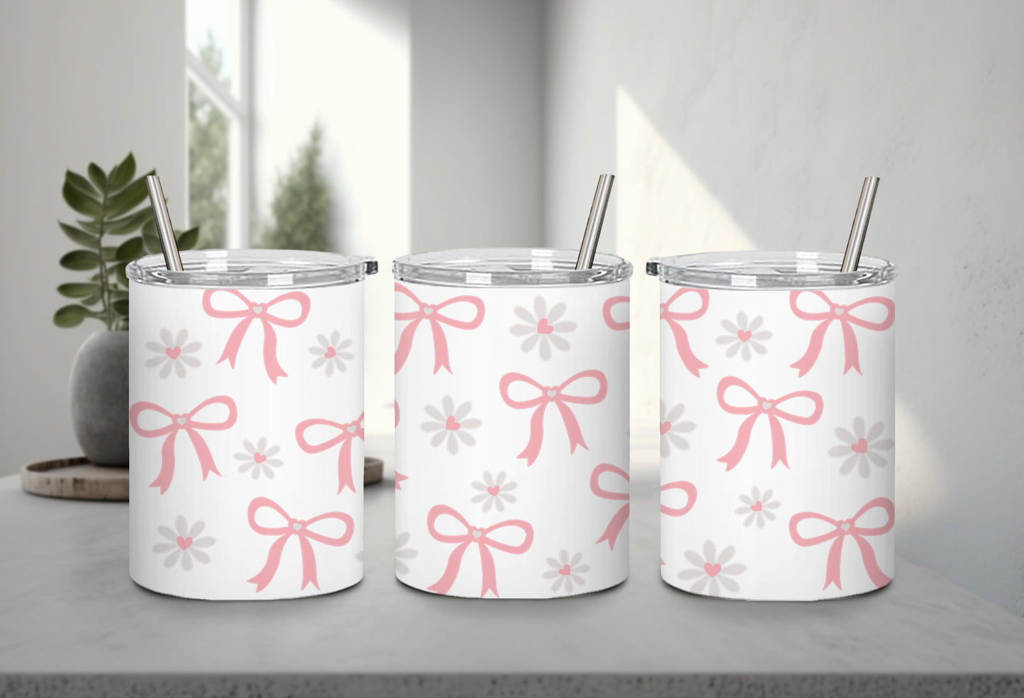 Bow Coquette and Daisy-10246 - tumbler